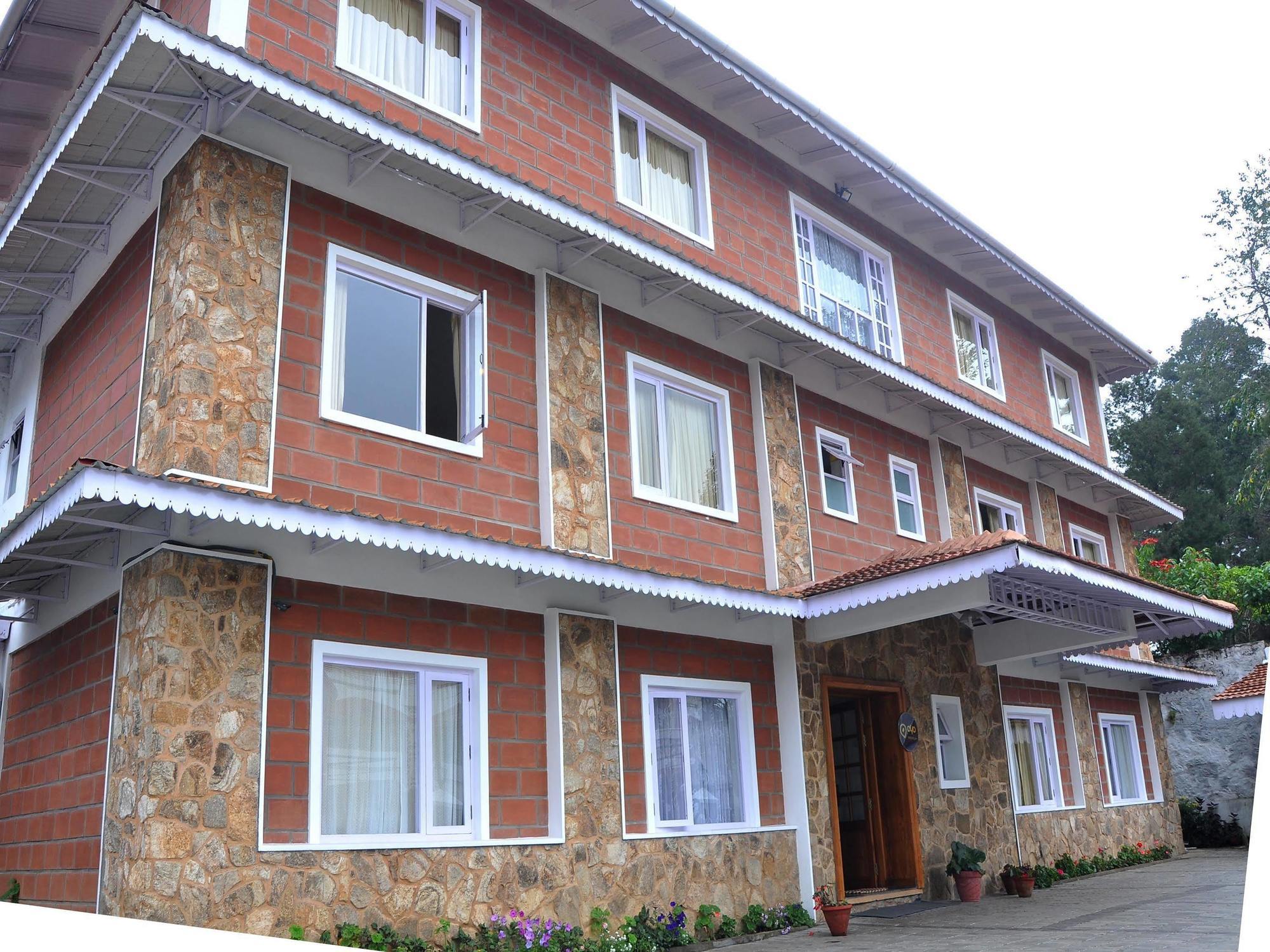 Oyo Premium Convent Road Near Lake コダイカナル エクステリア 写真